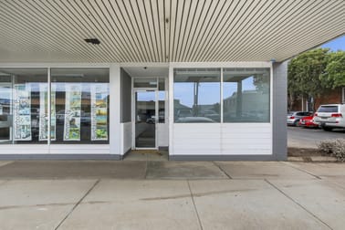 46 Bailey Street Bairnsdale VIC 3875 - Image 2