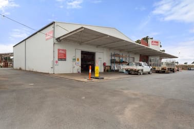 Whole property/80 George Street Scottsdale TAS 7260 - Image 3