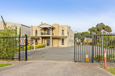 25 Carrington Drive Albion VIC 3020 - Image 3