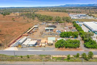 WHOLE OF PROPERTY/227 Somerset Road Gracemere QLD 4702 - Image 2