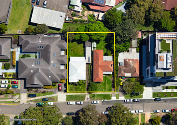 Click to view all images 17-19 Hinkler Avenue Caringbah NSW 2229 - Image 3