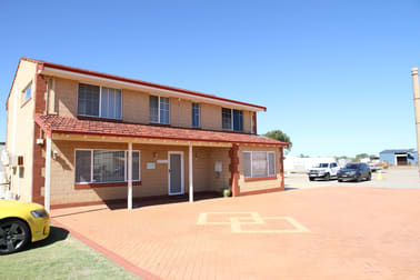 14 Allen Street Wonthella WA 6530 - Image 1
