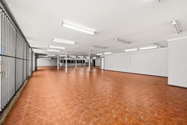 Click to view all images 203 Anzac Avenue Harristown QLD 4350 - Image 3