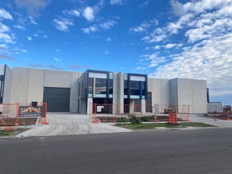 27 Constance Court Epping VIC 3076 - Image 2