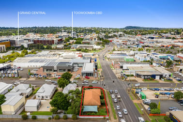 35 Clifford Street Toowoomba City QLD 4350 - Image 1