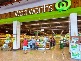 Woolworths Greenvale Lakes, James Mirams Drive Roxburgh Park VIC 3064 - Image 3