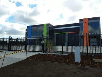 2/47 Ravenhall Way Ravenhall VIC 3023 - Image 1