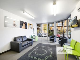 Click to view all images 4/23 Stratton Street Newstead QLD 4006 - Image 2