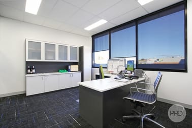 Click to view all images 4/526 Macauley Street Albury NSW 2640 - Image 2