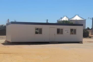 39 Jensen Street Wongan Hills WA 6603 - Image 1