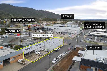 28 Roderick Street Tamworth NSW 2340 - Image 1