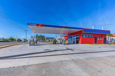 Click to view all images 81-83 Herbert Street Bowen QLD 4805 - Image 3