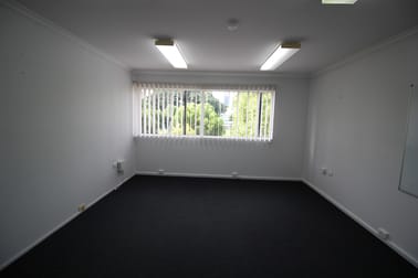 12/129A Lake Street Cairns City QLD 4870 - Image 2
