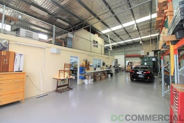 Click to view all images 2 Rutledge Street South Toowoomba QLD 4350 - Image 2