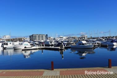 1/30 Spinnaker Quays Mandurah WA 6210 - Image 2