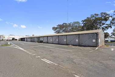 Bay 8/177-185 Anzac Avenue Harristown QLD 4350 - Image 1