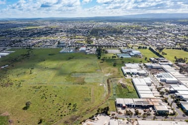 18 Dilop Drive Epping VIC 3076 - Image 3