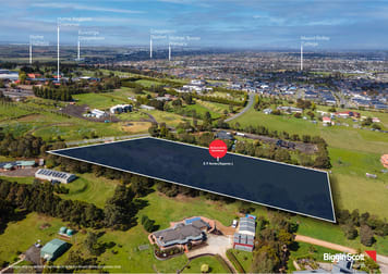 35 Summit Drive Mickleham VIC 3064 - Image 2