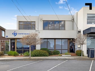 41 Clunies Ross Crescent Mulgrave VIC 3170 - Image 2