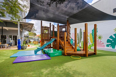 16 Thallon Street Sherwood QLD 4075 - Image 2