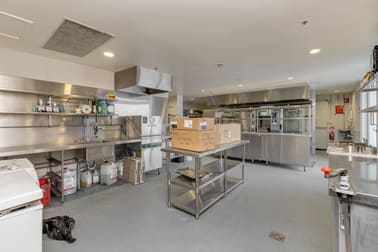 Kitchen/18 Stuart Street Tweed Heads NSW 2485 - Image 1