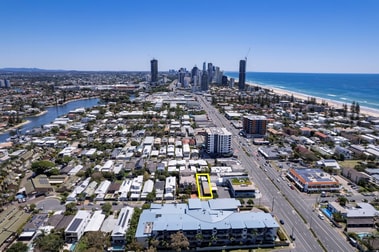 3 Sportsman Avenue Mermaid Beach QLD 4218 - Image 2