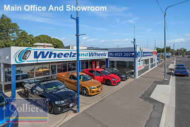 792-816 Flinders Street Townsville City QLD 4810 - Image 2