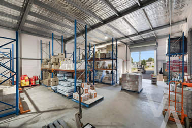 Click to view all images 19 Jura Street Heatherbrae NSW 2324 - Image 2