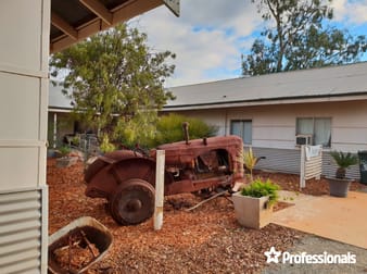 10 Evans Street Morawa WA 6623 - Image 2