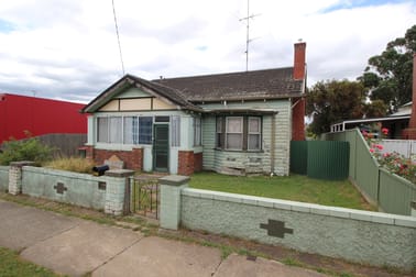 827 Howitt St Wendouree VIC 3355 - Image 1