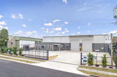 Click to view all images 4 Binary Street Yatala QLD 4207 - Image 2