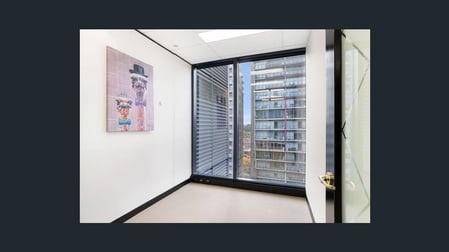 1131/1-3 Queens Road Melbourne VIC 3000 - Image 3