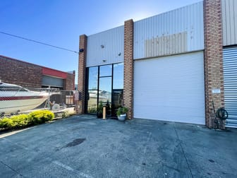 1/10 Smethurst Street Cranbourne VIC 3977 - Image 2