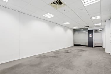 1312A/401 Docklands Drive Docklands VIC 3008 - Image 2