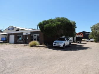 Click to view all images 120 Maurice Road Murray Bridge SA 5253 - Image 1