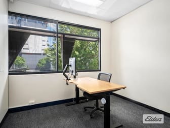 22/76 Doggett Street Newstead QLD 4006 - Image 3