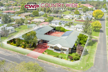 125 Malpas Street Guyra NSW 2365 - Image 2