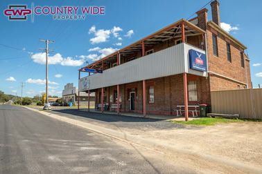 85 Moore Street Emmaville NSW 2371 - Image 2