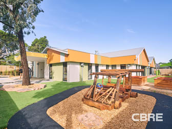 Click to view all images 6 Huon Park Road Cranbourne North VIC 3977 - Image 3