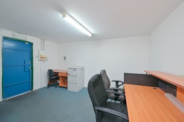 5 & 8/235 Camboon Road Malaga WA 6090 - Image 3