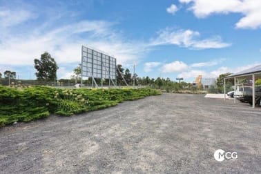 Click to view all images 20 Wallace Avenue Point Cook VIC 3030 - Image 3