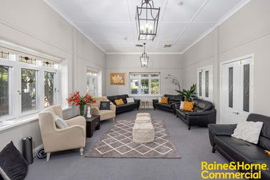 199 Gurwood street Wagga Wagga NSW 2650 - Image 2