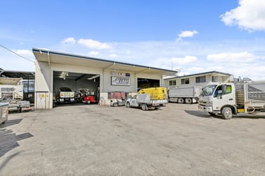 6 Dual Avenue Warana QLD 4575 - Image 1