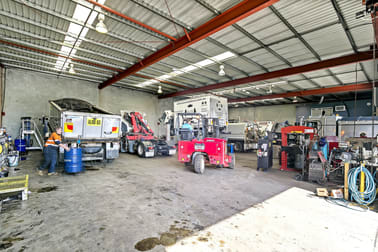 6 Dual Avenue Warana QLD 4575 - Image 2