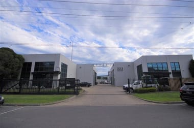 6/323 Ingles Street Port Melbourne VIC 3207 - Image 1