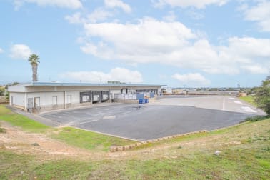 Lot 16 & 17 Hull Court Lonsdale SA 5160 - Image 3
