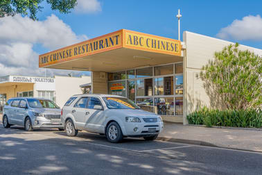 VACANT POSSESION SALE/19 Anakie St Emerald QLD 4720 - Image 2