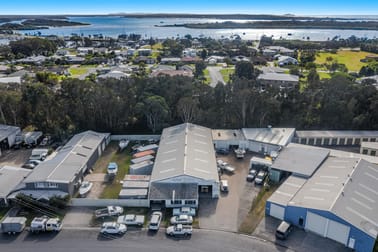 1 & 2 / 9 Uki Street Yamba NSW 2464 - Image 1