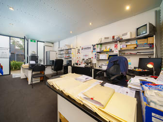 Click to view all images 1/12 Marriott Street Oakleigh VIC 3166 - Image 3