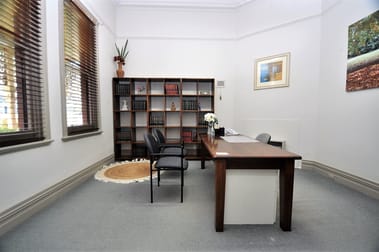 72 Queen Street Bendigo VIC 3550 - Image 2